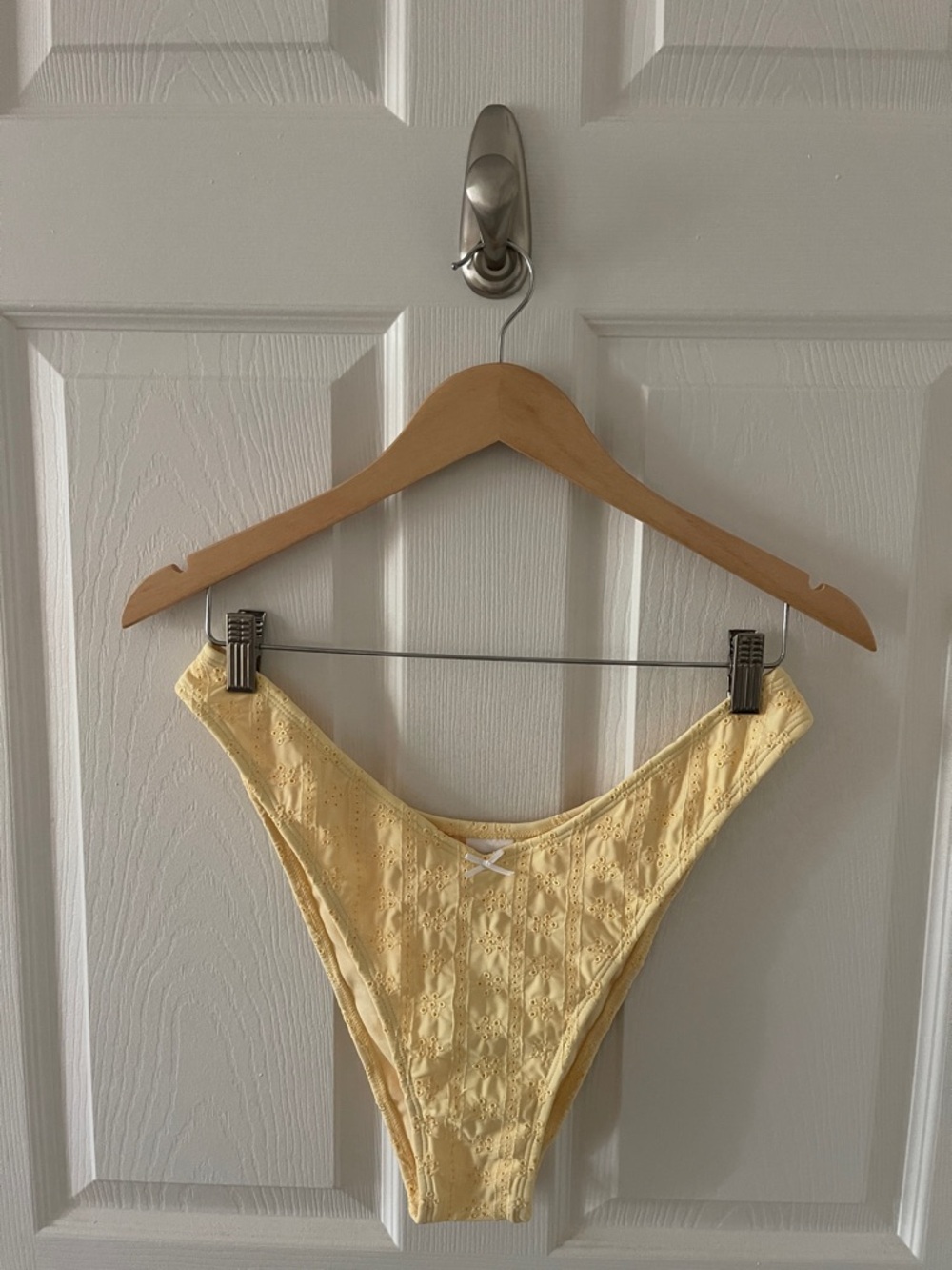 NWT Wild Fable Extra High Leg Eyelet Low-Rise Extra Cheeky Bikini Bottom